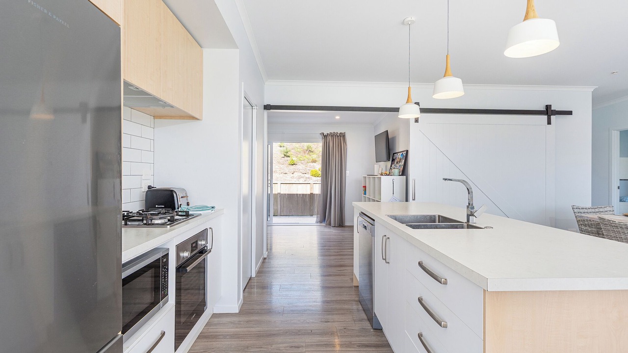 Photo of Kitchen in Cooks Beach