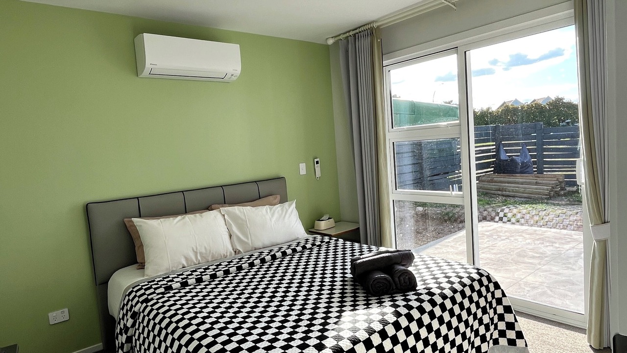 Photo of Bedroom in Waipahihi