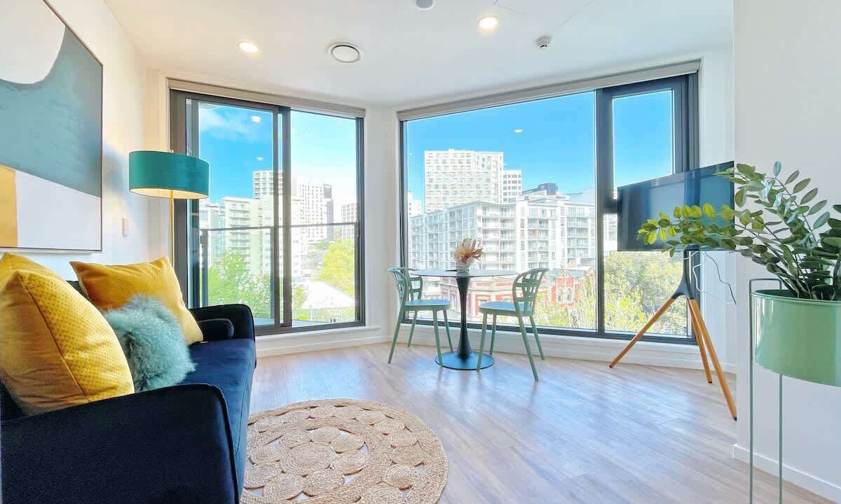 Photo of Livingroom in Newton