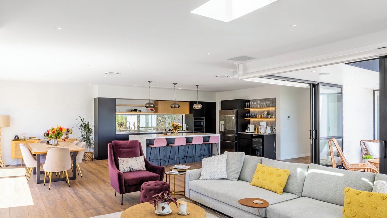Photo of Livingroom in Omaha
