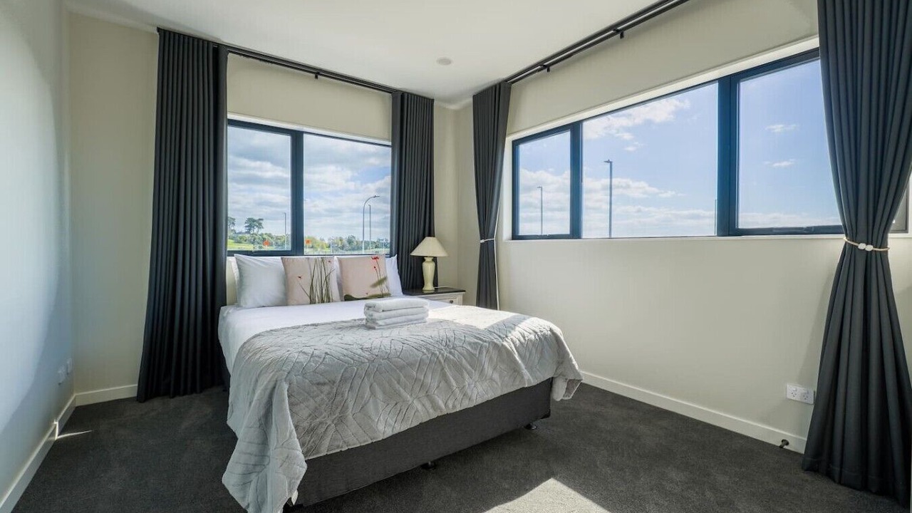 Photo of Bedroom in Long Bay