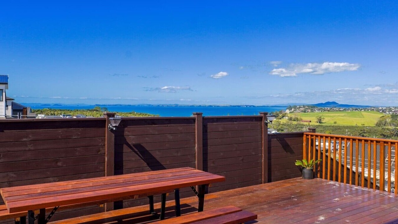 Photo of Outdoor in Long Bay