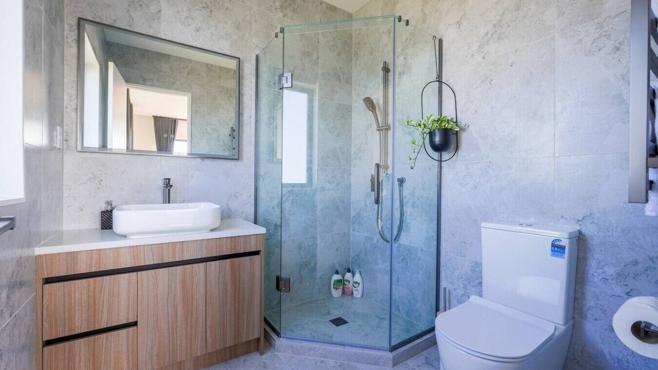 Photo of Bathroom in Long Bay