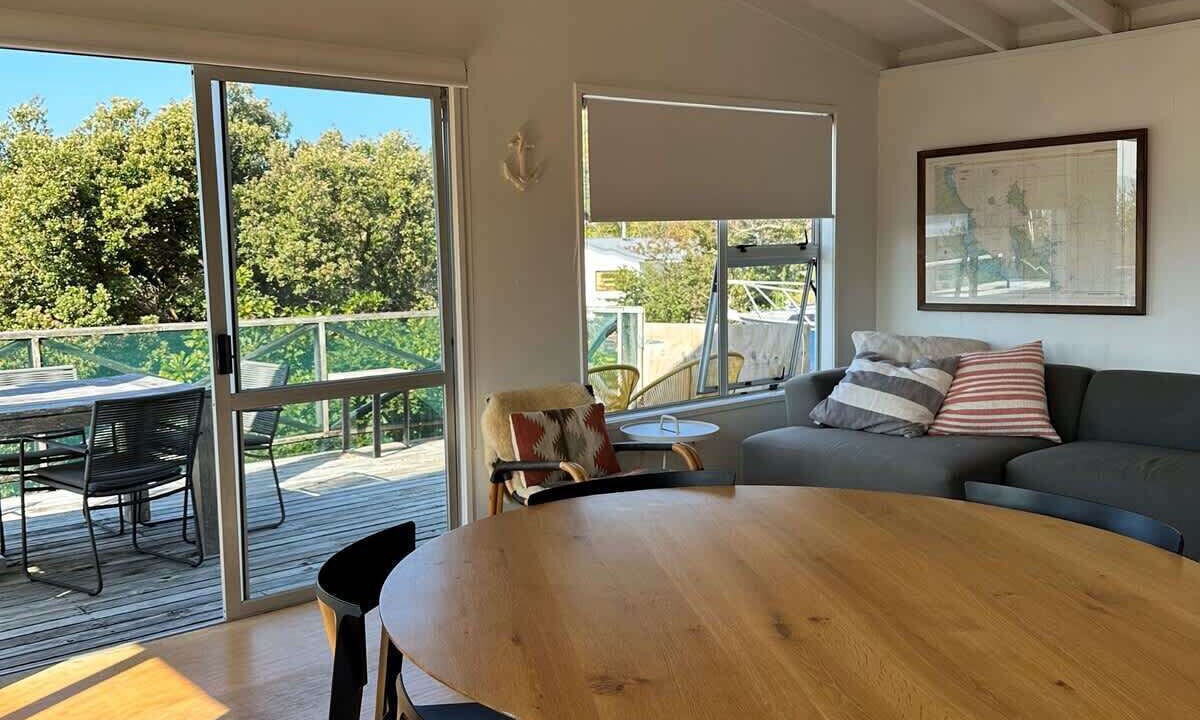 Photo of Livingroom in Hahei
