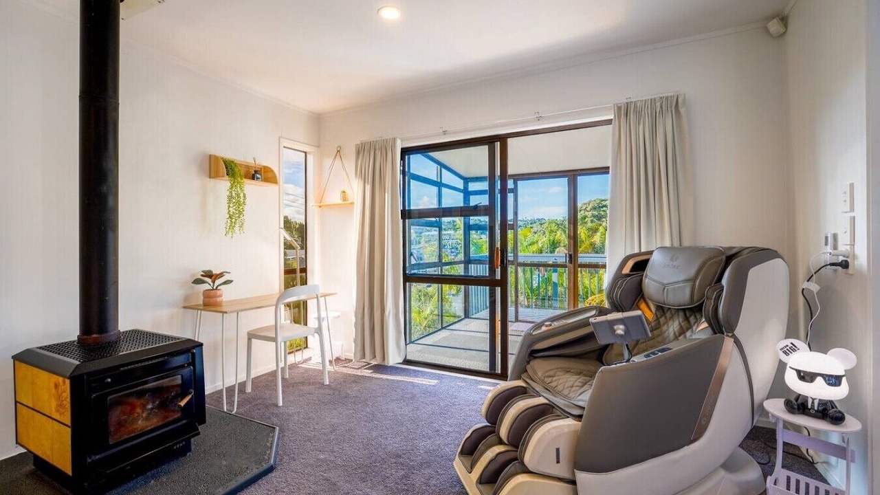 Photo of Livingroom in Browns Bay