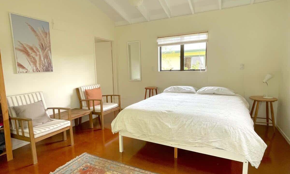 Photo of Bedroom in Cooks Beach