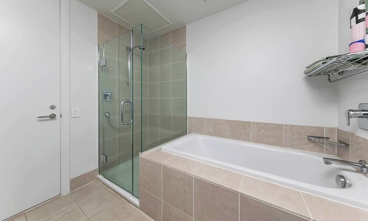Photo of Bathroom in Auckland Central Business District