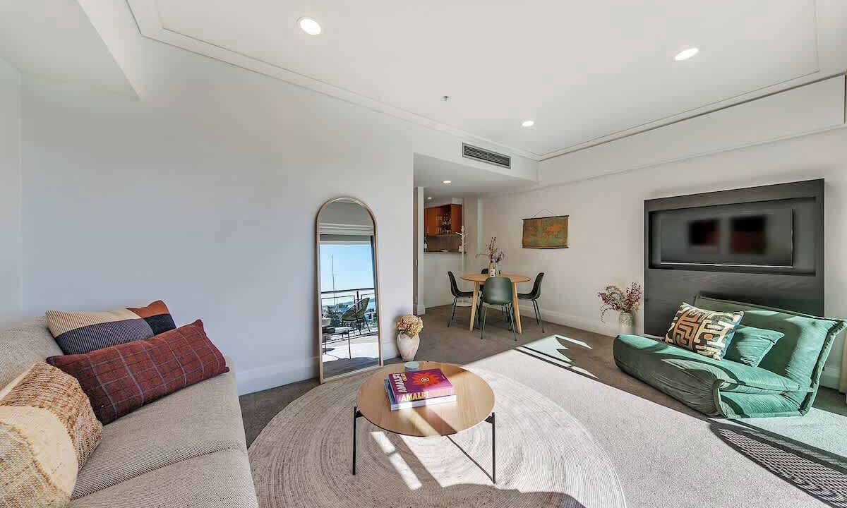 Photo of Livingroom in Auckland Central Business District