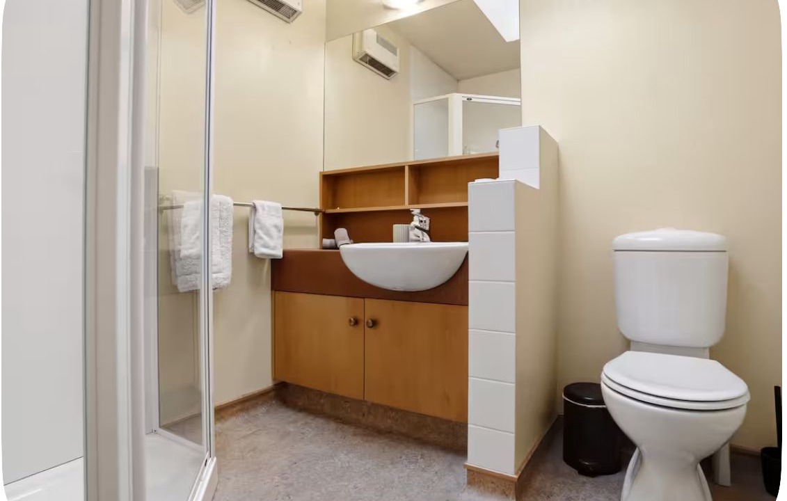 Photo of Bathroom in Lowburn