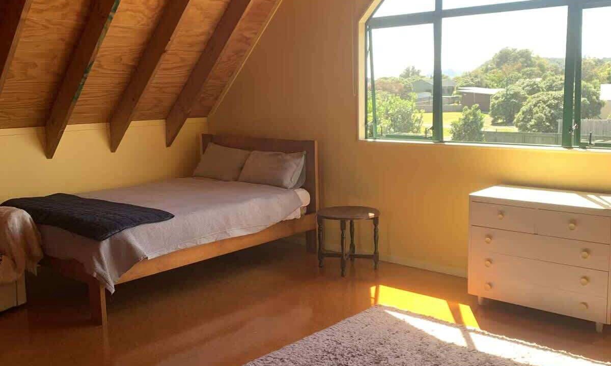 Photo of Bedroom in Matarangi