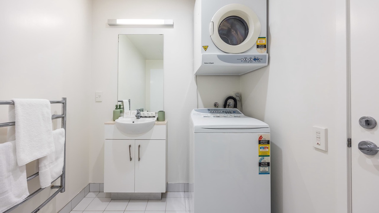 Photo of Bathroom in Auckland Central Business District