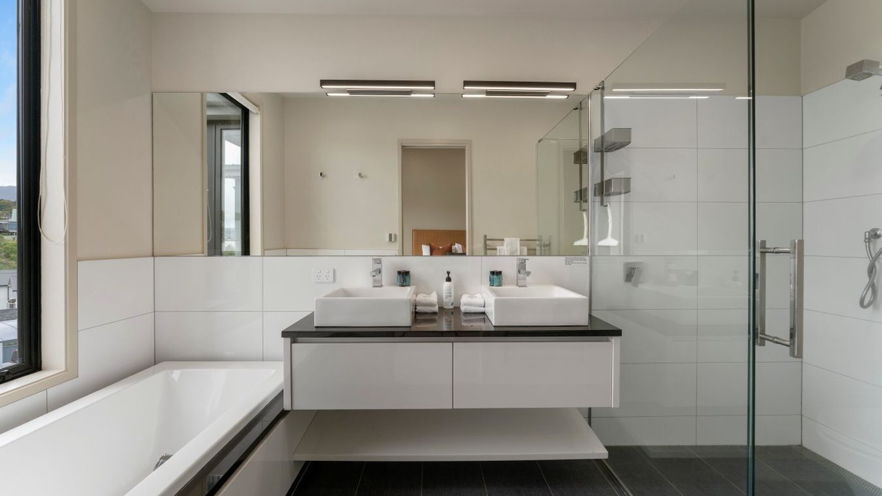 Photo of Bathroom in Two Mile Bay
