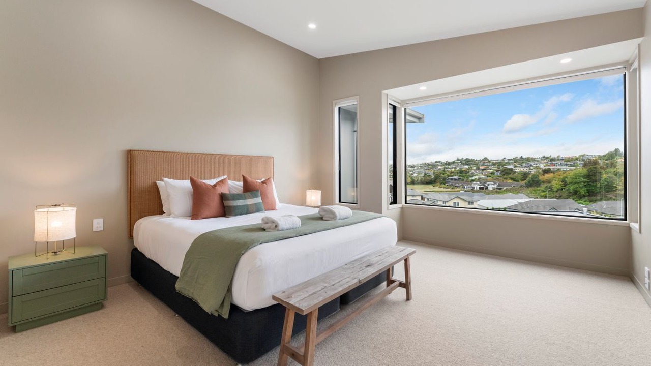Photo of Bedroom in Two Mile Bay