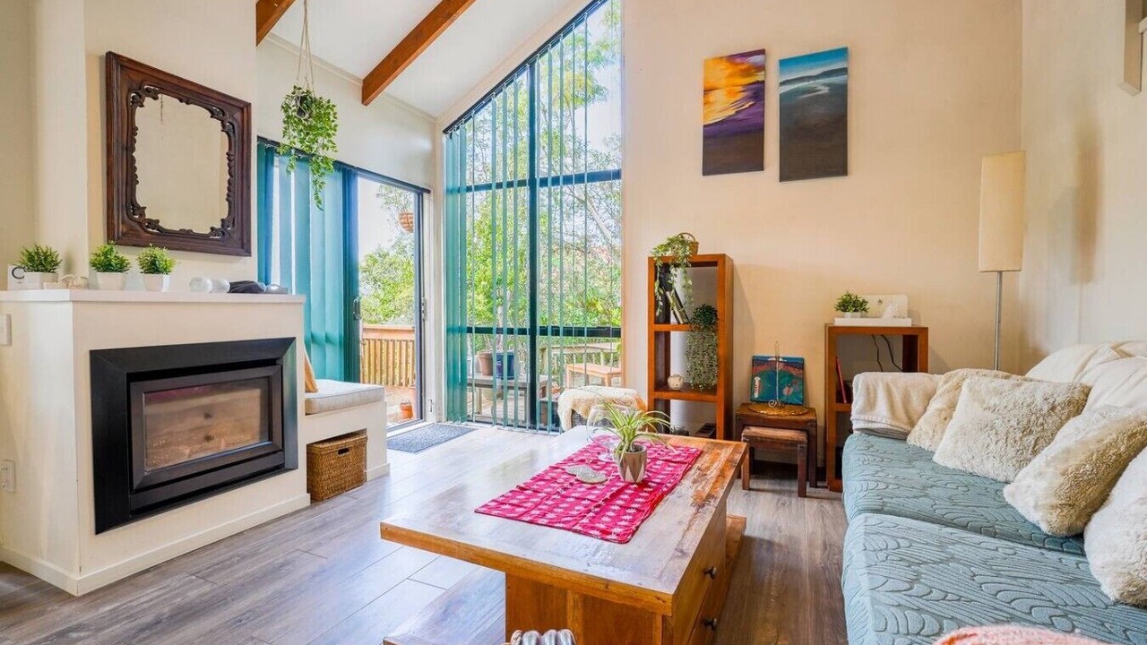 Photo of Livingroom in Northcross