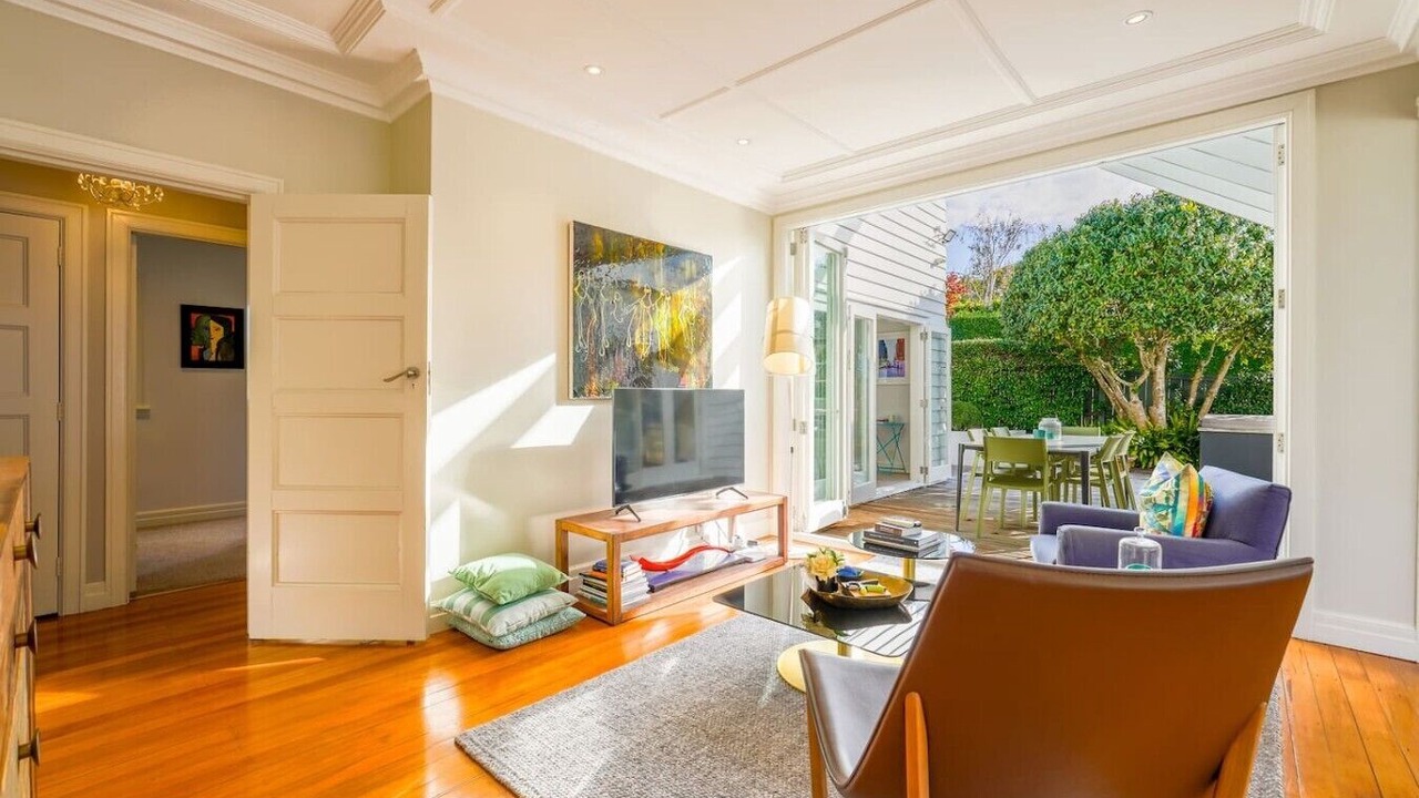 Photo of Livingroom in Parnell