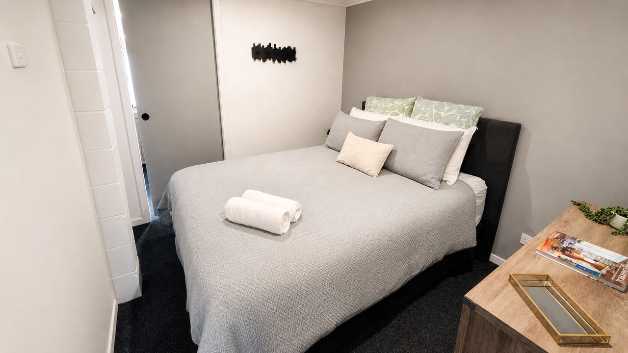 Photo of Bedroom in Two Mile Bay