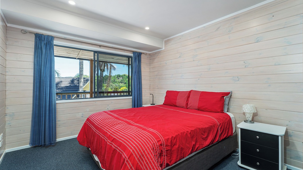 Photo of Bedroom in Whitianga