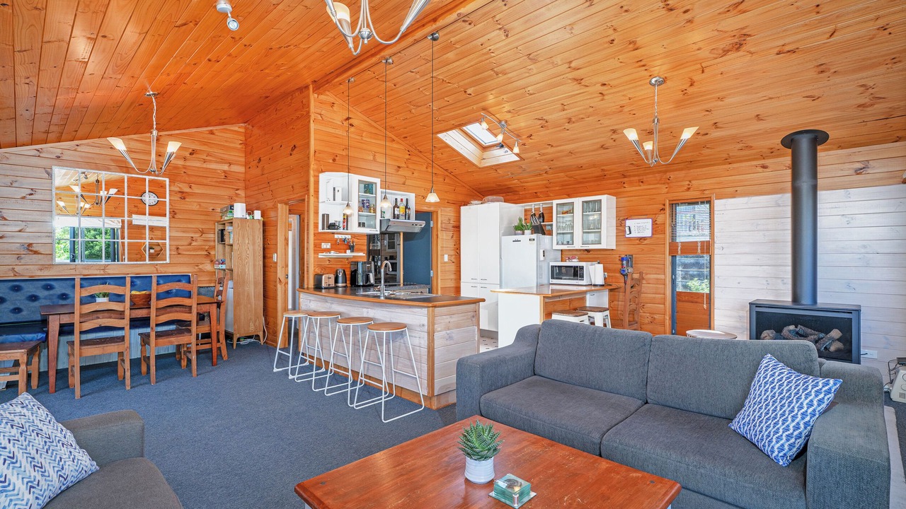 Photo of Livingroom in Whitianga