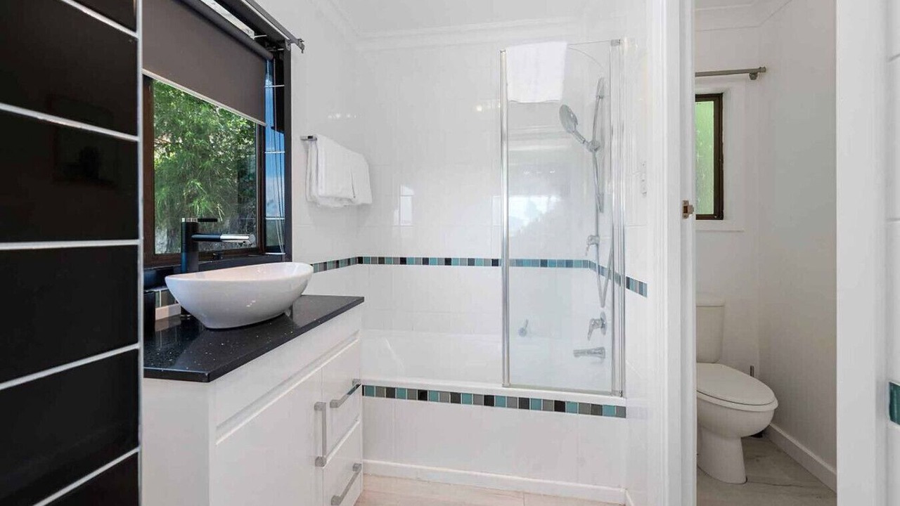 Photo of Bathroom in Acacia Bay