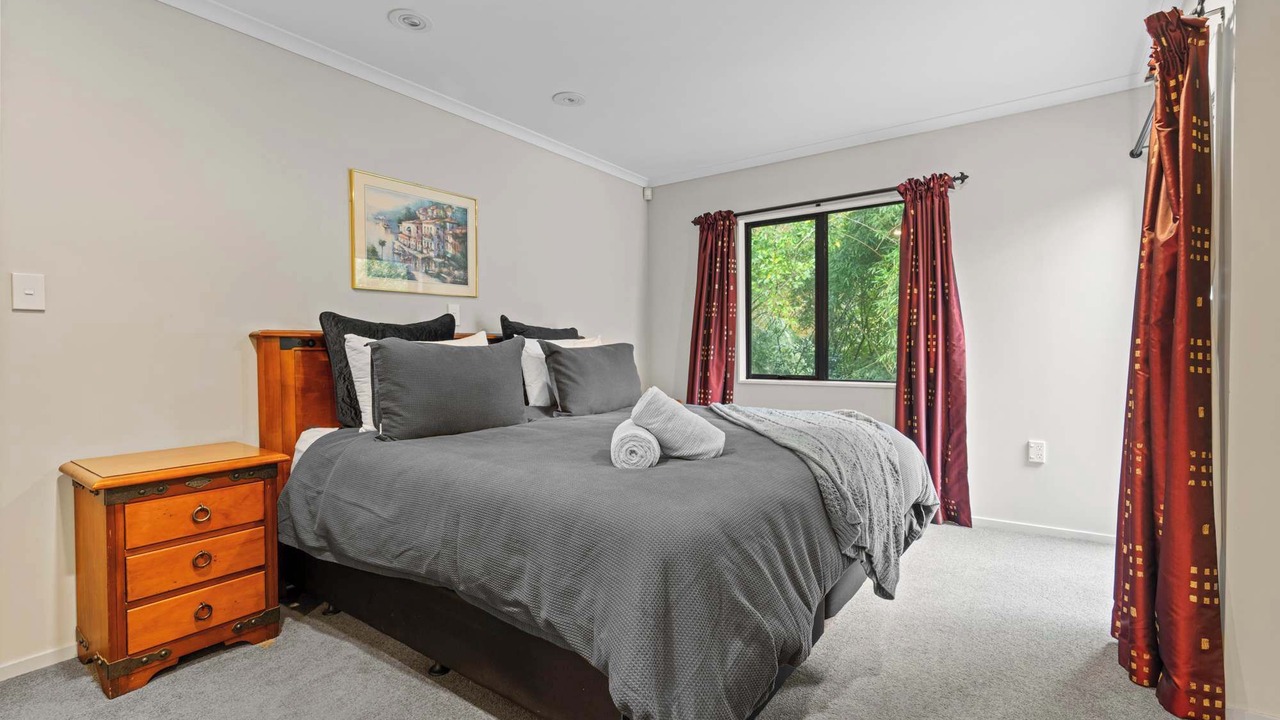 Photo of Bedroom in Hamilton