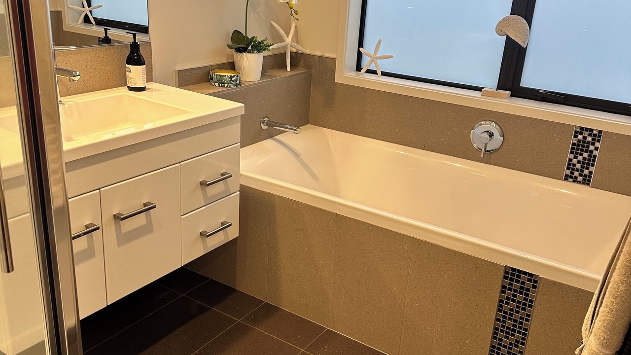 Photo of Bathroom in Papamoa Beach