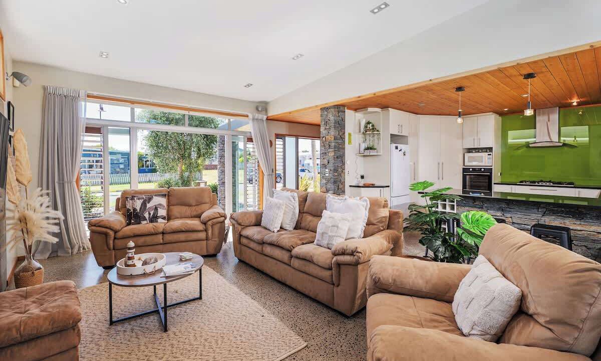 Photo of Livingroom in Whitianga