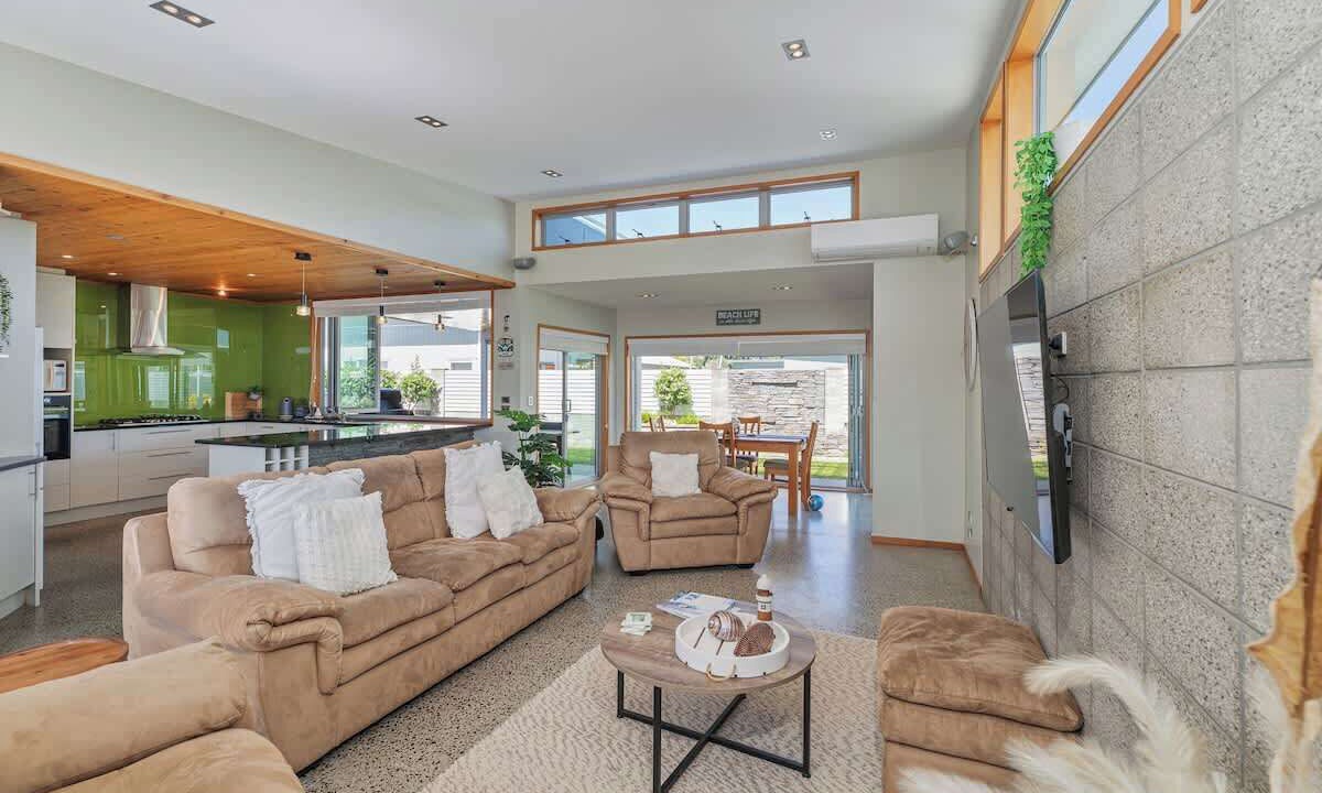 Photo of Livingroom in Whitianga