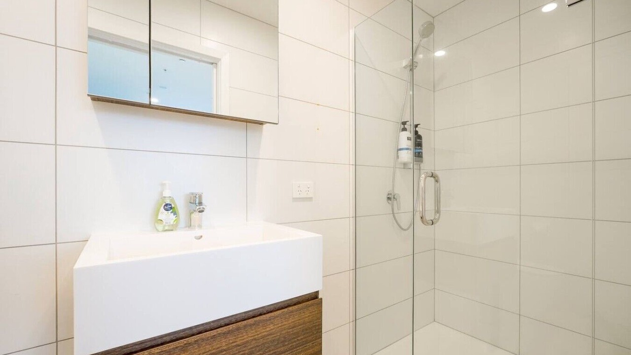Photo of Bathroom in Greenlane - Ellerslie
