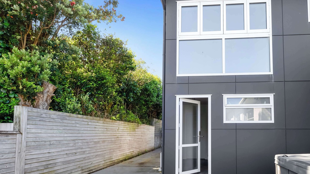 Photo of Outdoor in Fitzroy
