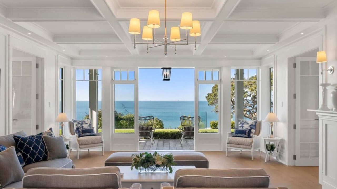 Photo of Livingroom in Campbells Bay