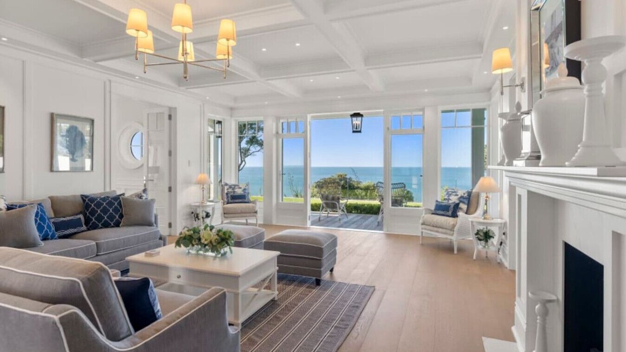 Photo of Livingroom in Campbells Bay