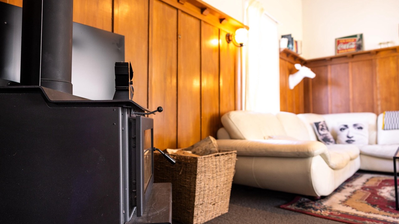 Photo of Livingroom in Burkes Pass
