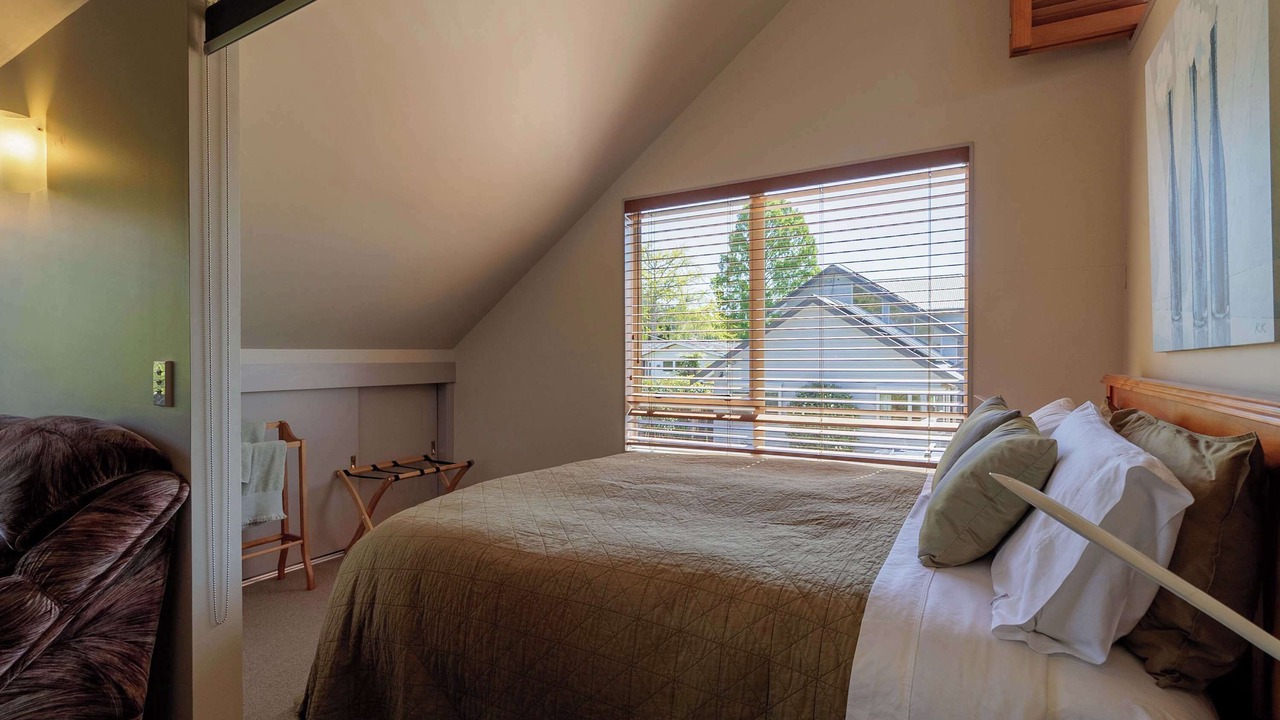 Photo of Bedroom in Lake Okareka