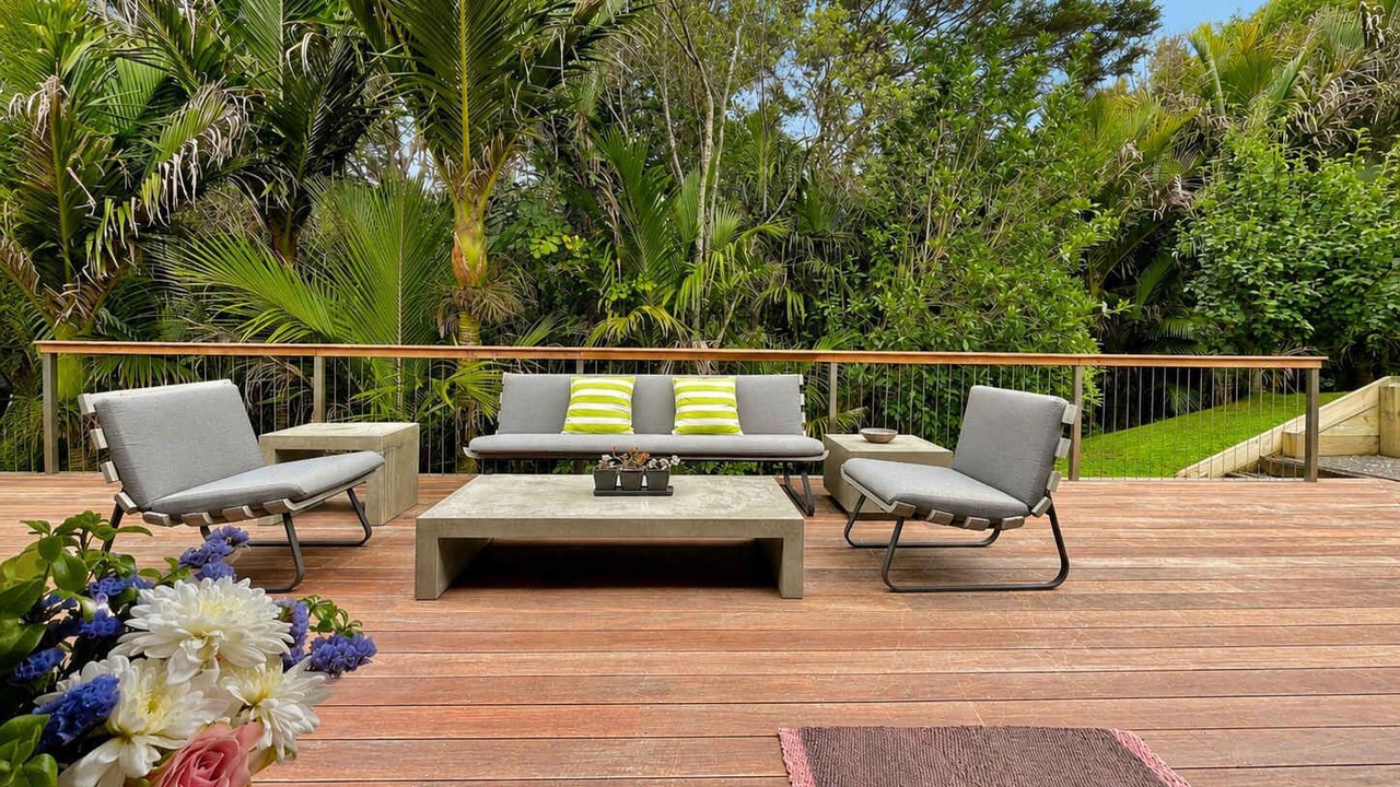 Photo of Patio Balcony in Onetangi