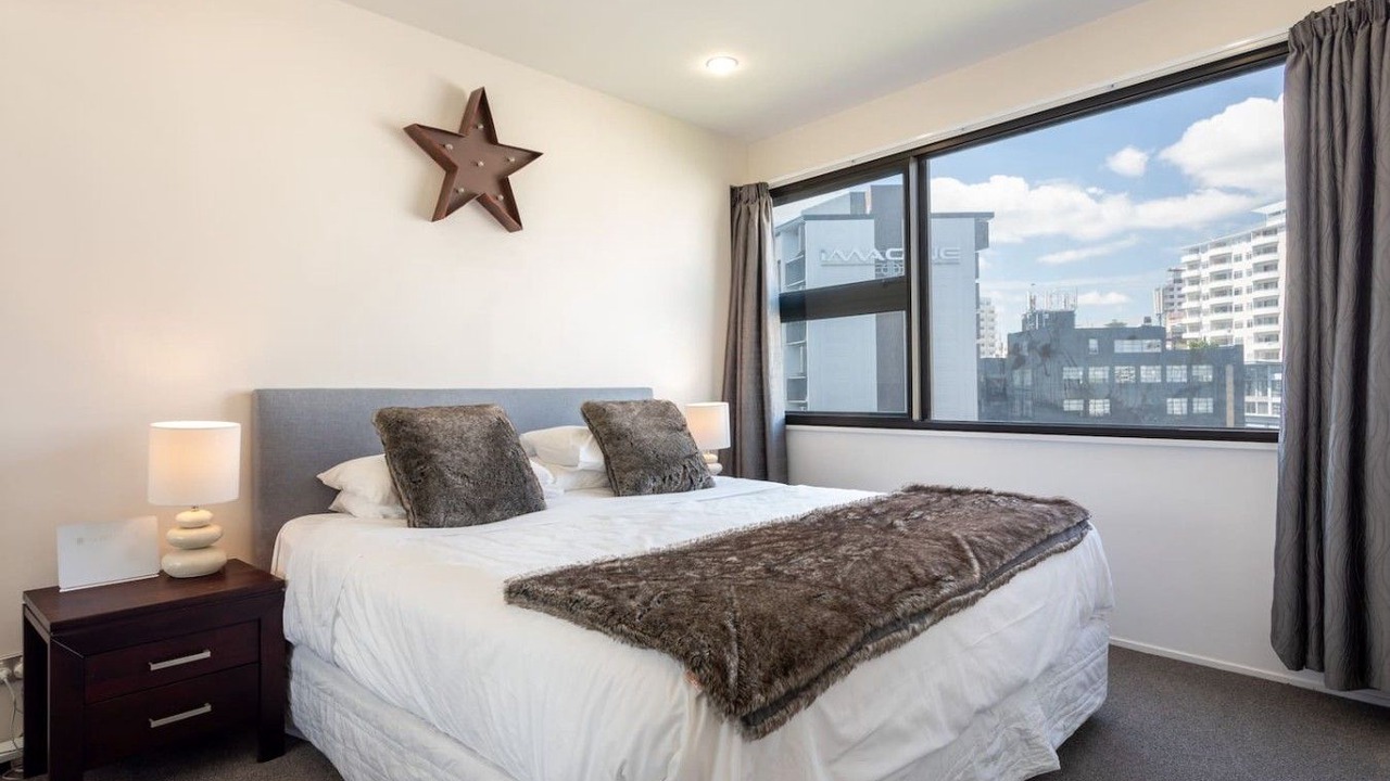 Photo of Bedroom in Auckland Central Business District