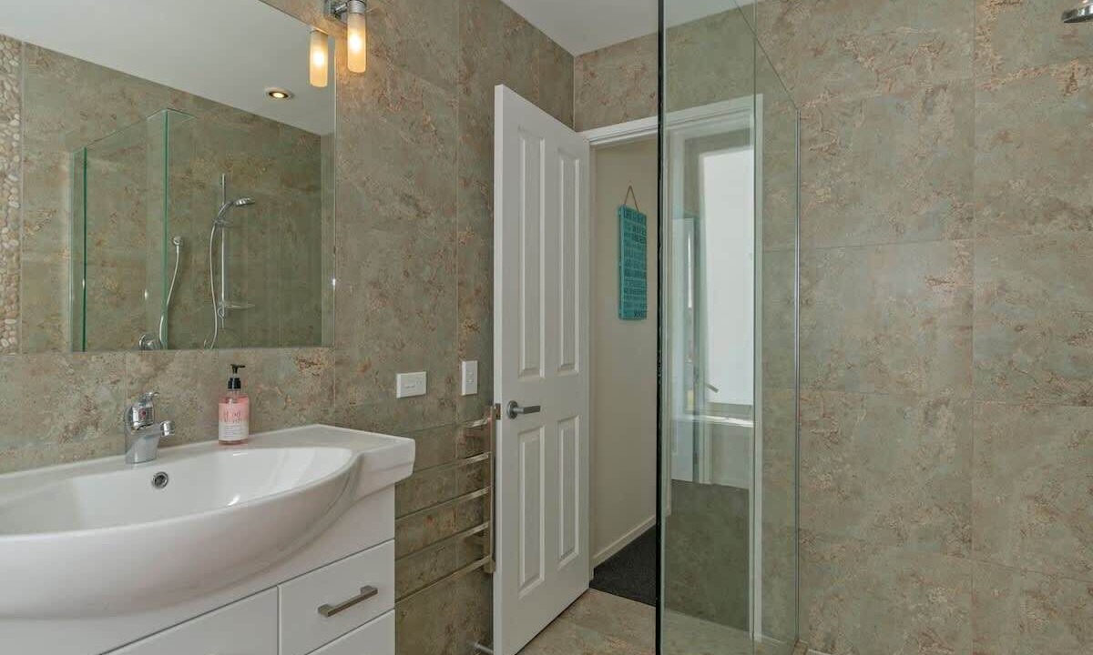 Photo of Bathroom in Whitianga
