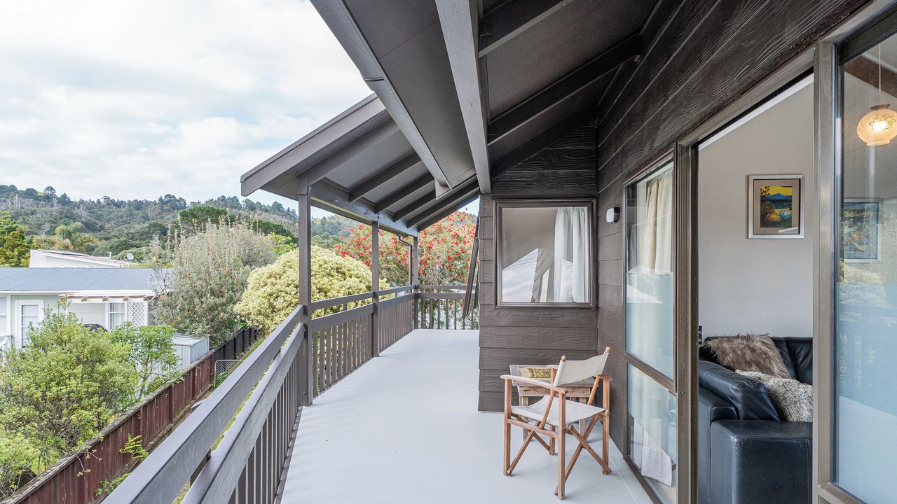 Photo of Patio Balcony in Whangamata