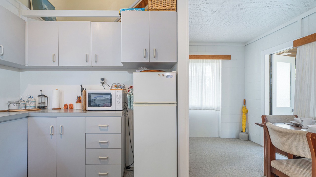 Photo of Kitchen in Whangamata