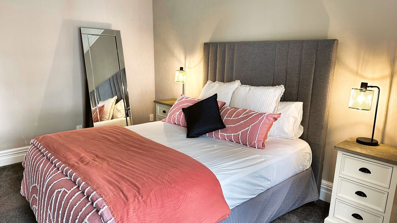 Photo of Bedroom in Strowan