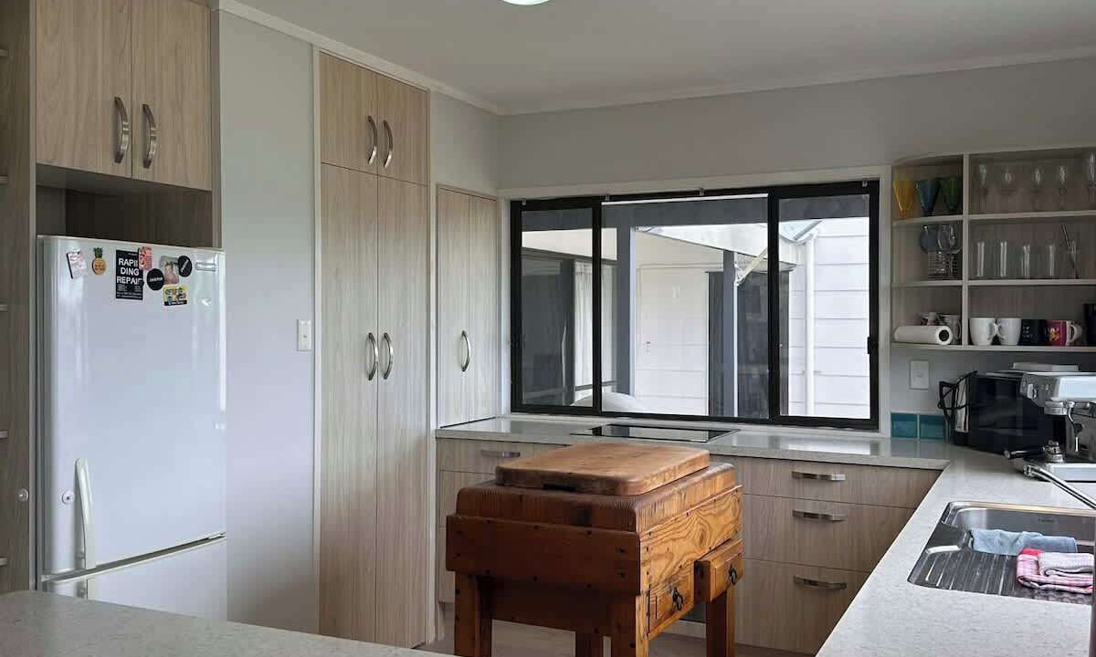 Photo of Kitchen in Whangamata