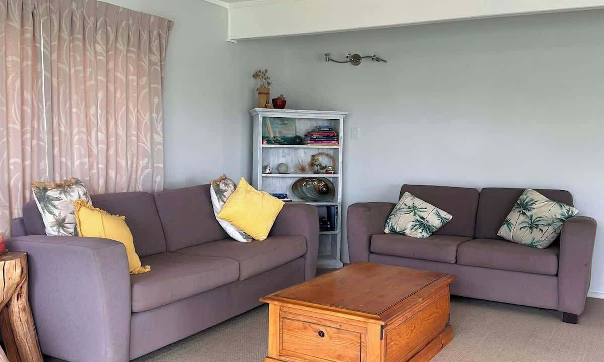 Photo of Livingroom in Whangamata
