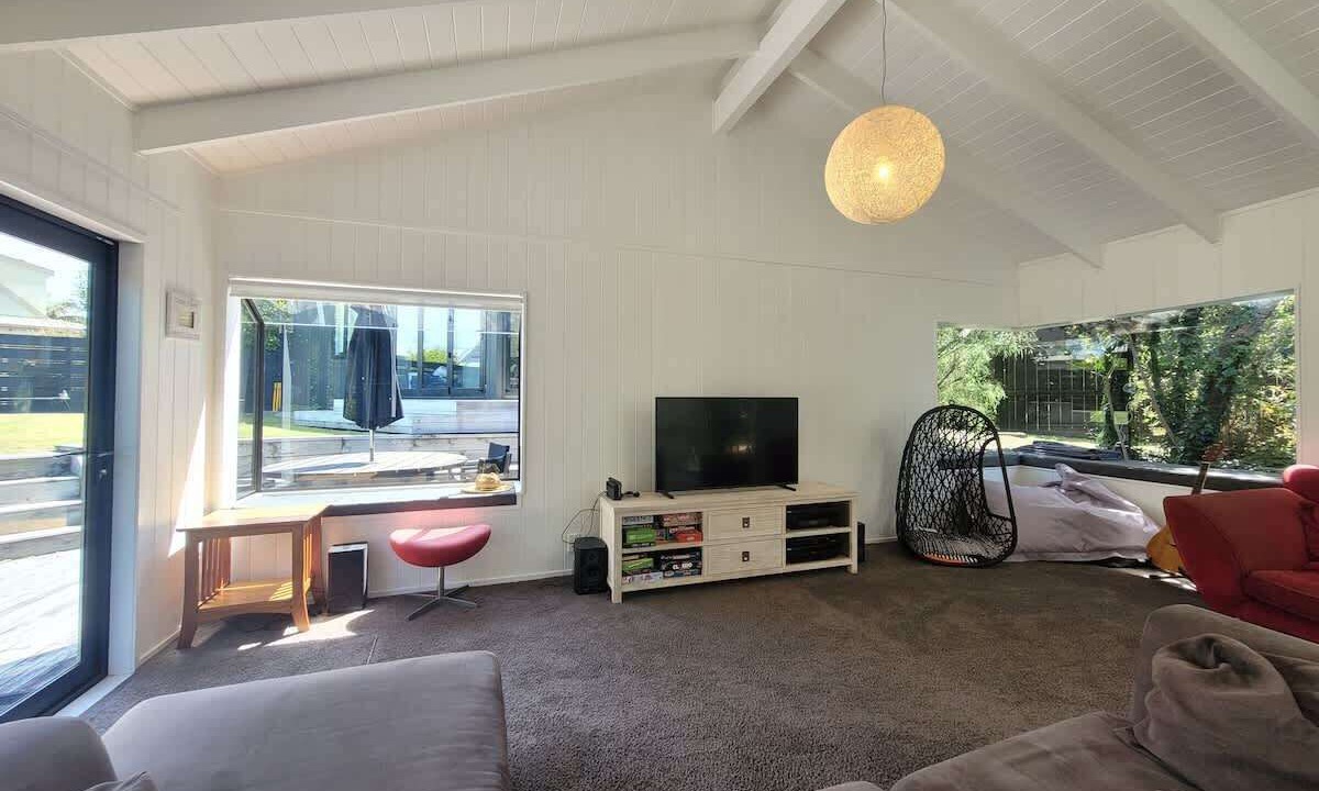 Photo of Livingroom in Pauanui