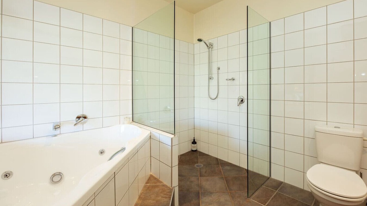 Photo of Bathroom in Windwhistle