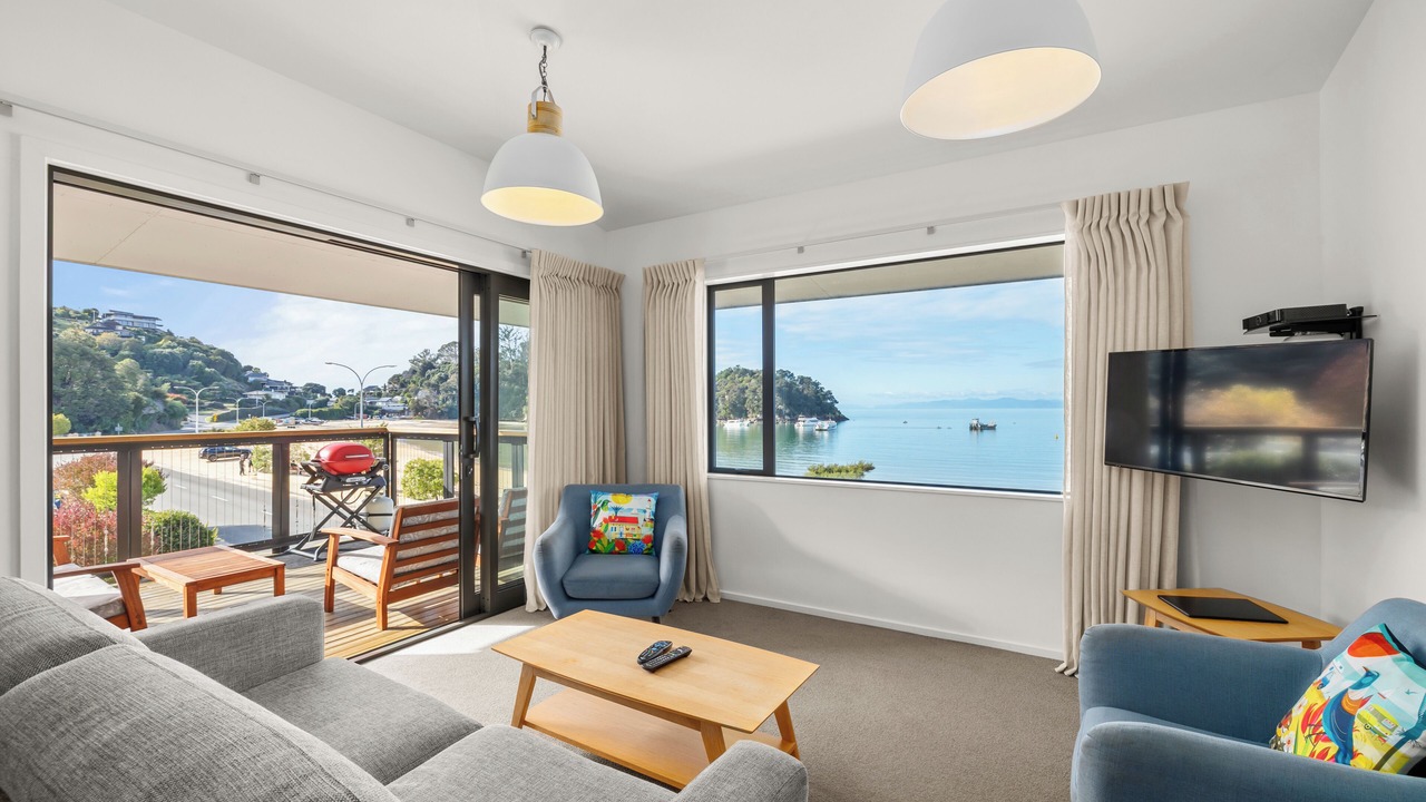 Photo of Livingroom in Ngaio Bay