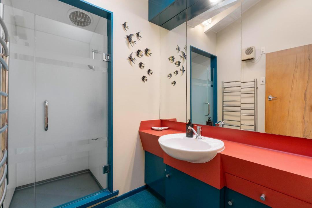 Photo of Bathroom in Rainbow Point
