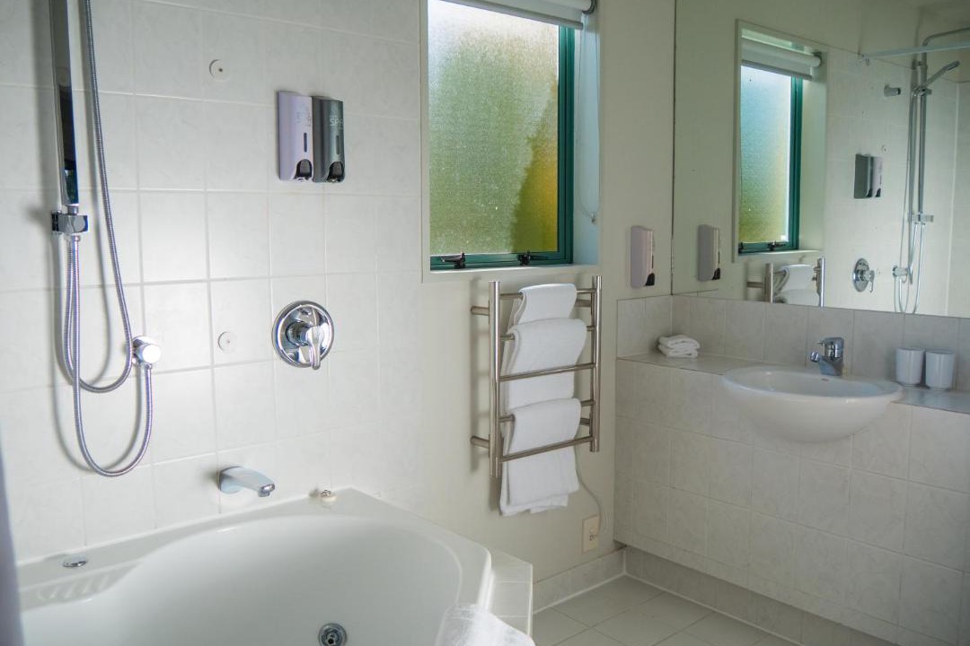 Photo of Bathroom in Tahunanui
