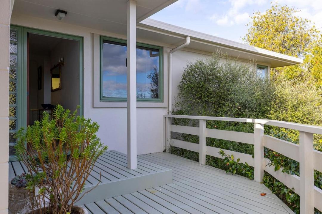 Photo of Patio Balcony in Hilltop