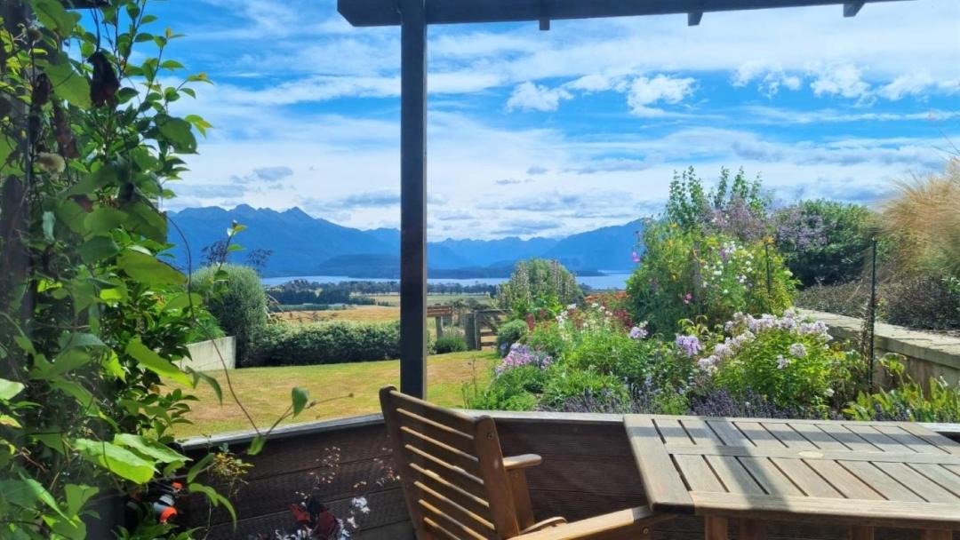 Photo of Others in Manapouri