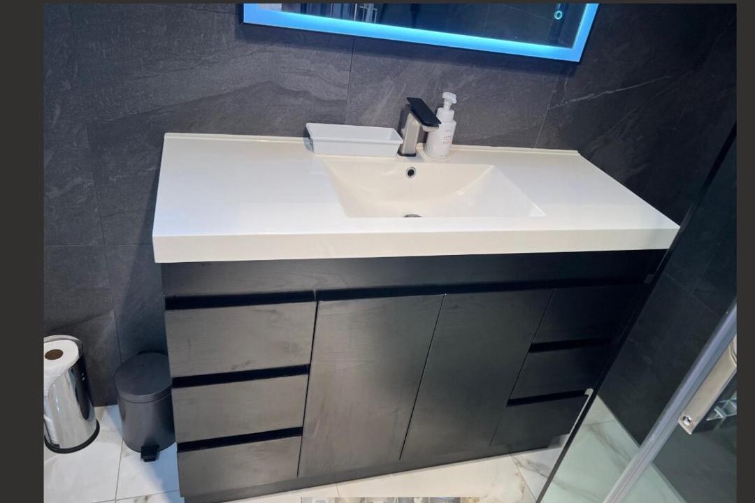 Photo of Bathroom in Lynfield