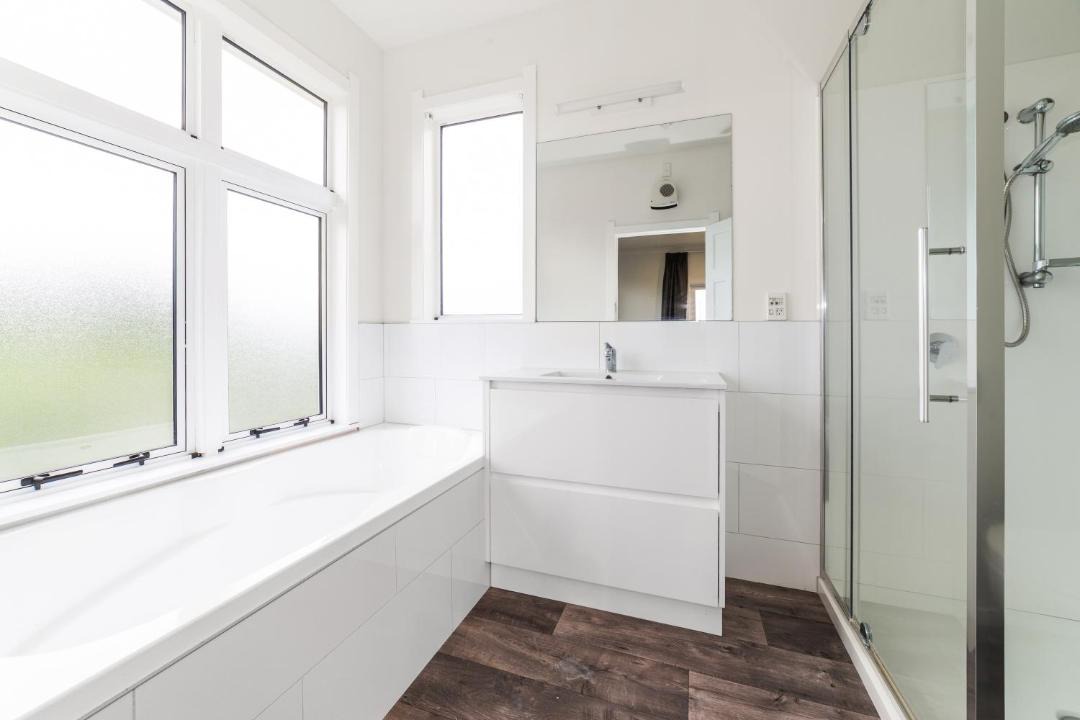 Photo of Bathroom in Karapiro